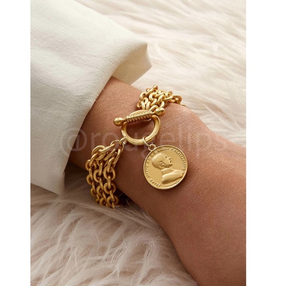 Coin Medallion Charm Rhinestone Gold Tone Chain Dangle Bracelet - Picture 5 of 6